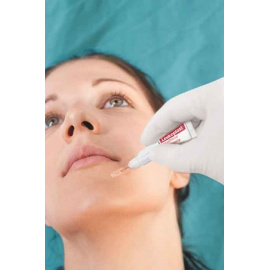 Colle cutanée Leukoplast Skin adhésive colle-cutanee-leukoplast-skin-adhesive-1