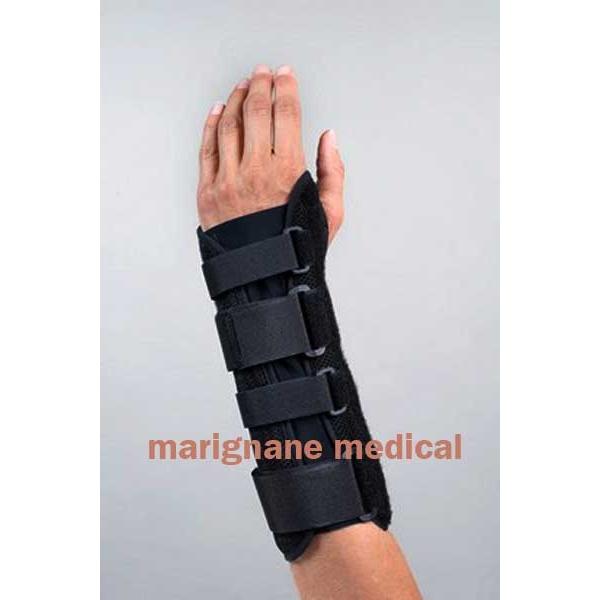 orthse-immobilisation-de-poignet-main-long